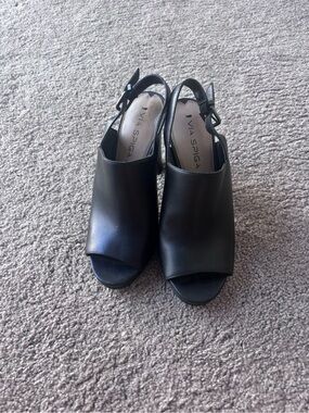 Via Spiga Black Leather Open-Toe Slingback Heels